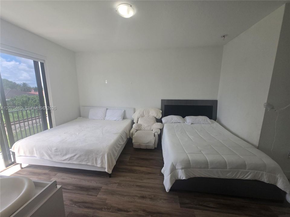 For Rent: $3,300 (3 beds, 2 baths, 1824 Square Feet)