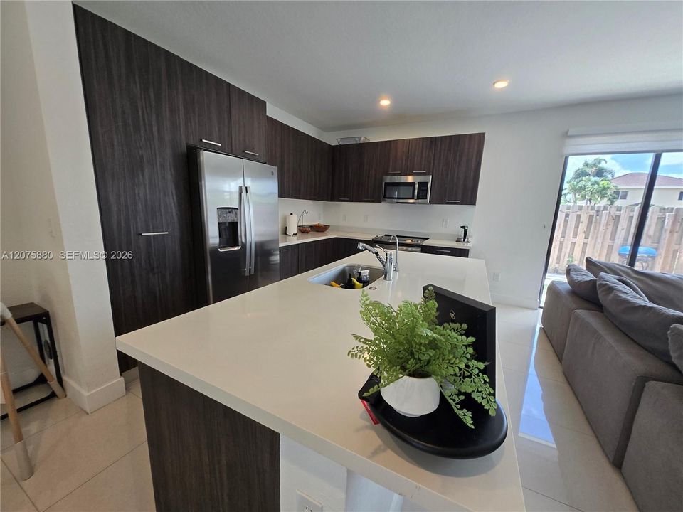 For Rent: $3,300 (3 beds, 2 baths, 1824 Square Feet)
