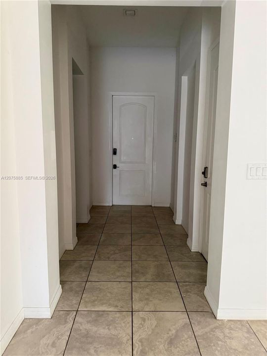 For Rent: $3,700 (3 beds, 2 baths, 1980 Square Feet)