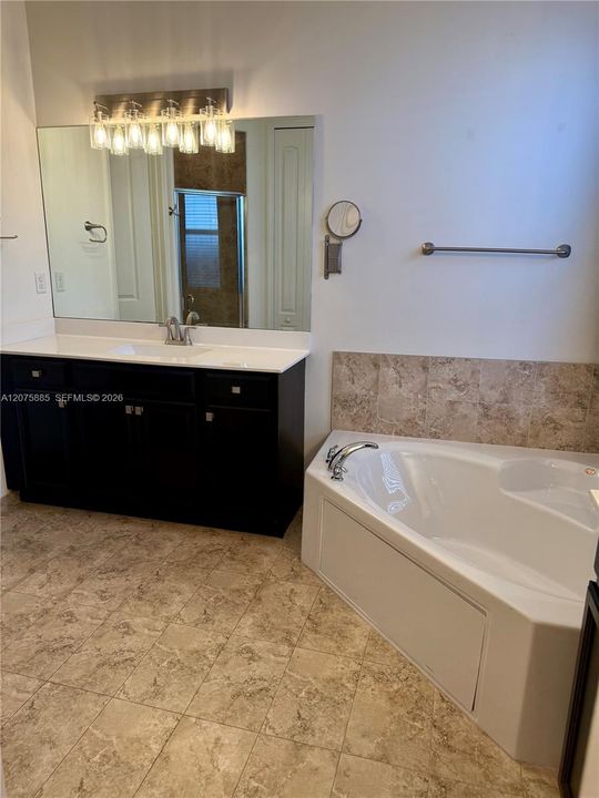 For Rent: $3,700 (3 beds, 2 baths, 1980 Square Feet)