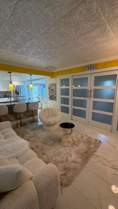 Living room 2