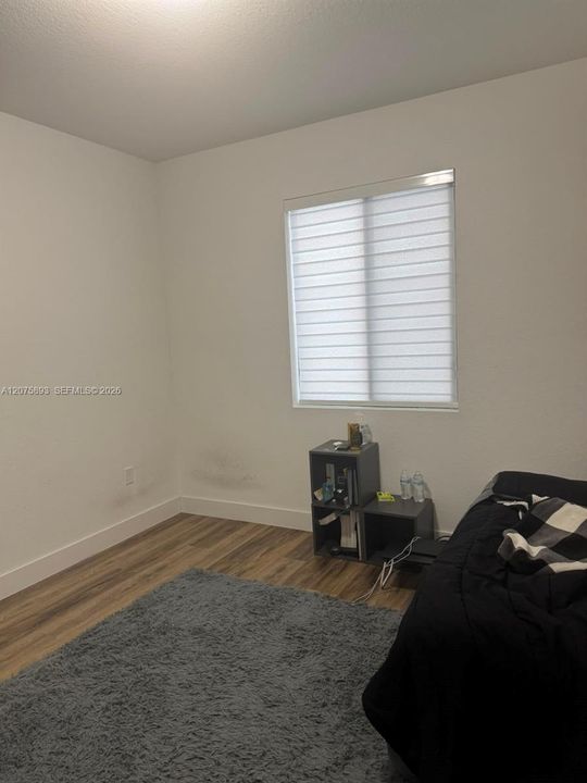 For Rent: $3,399 (3 beds, 3 baths, 1824 Square Feet)