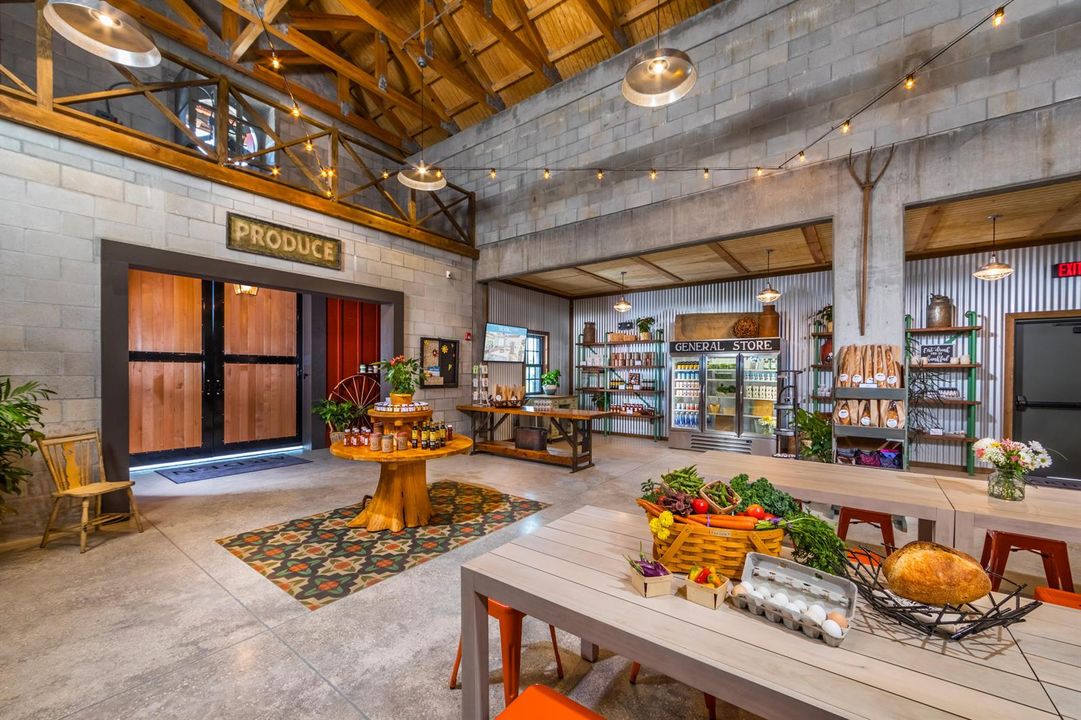 Arden-Barn Interior-CMF-7496