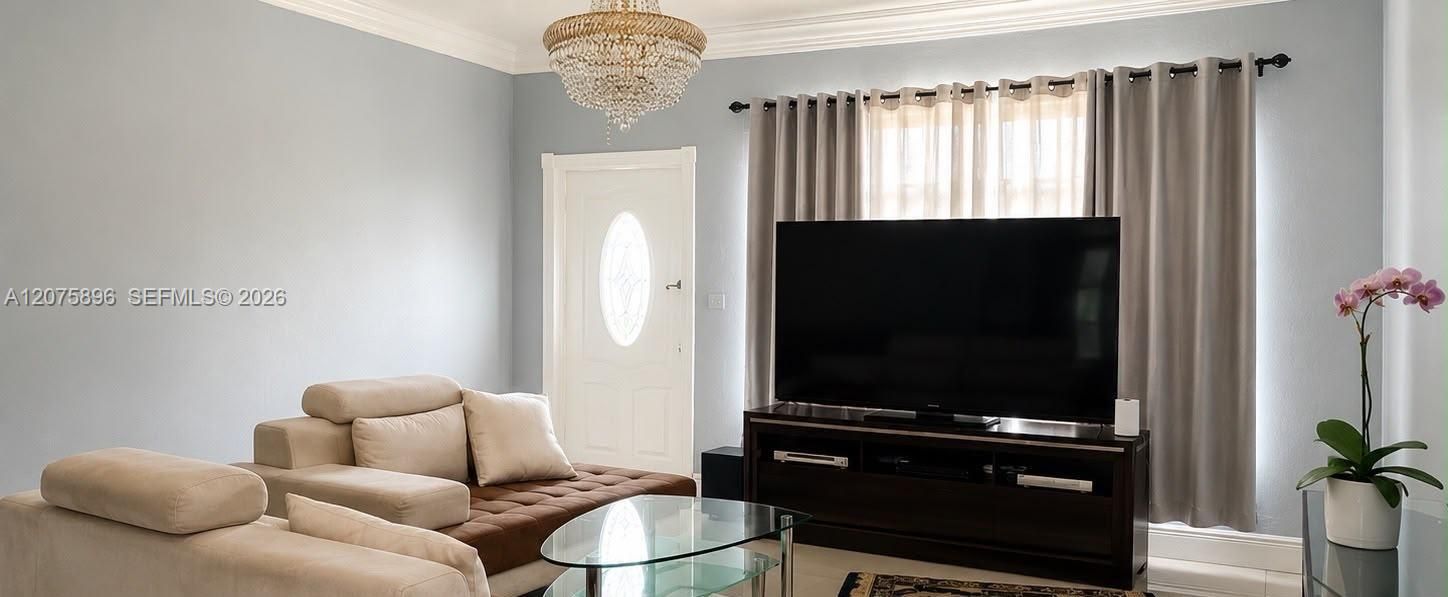 For Sale: $650,000 (3 beds, 2 baths, 1410 Square Feet)