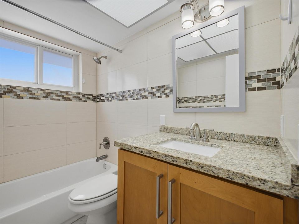 Unit B Guest Bathroom