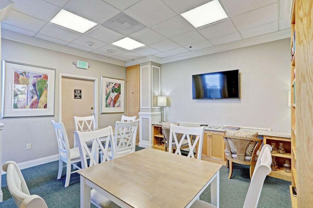 CARD ROOM