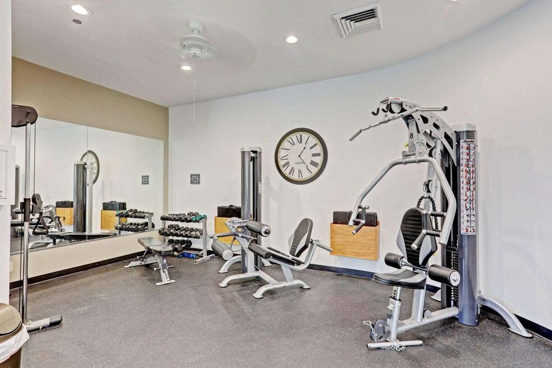 FITNESS CENTER