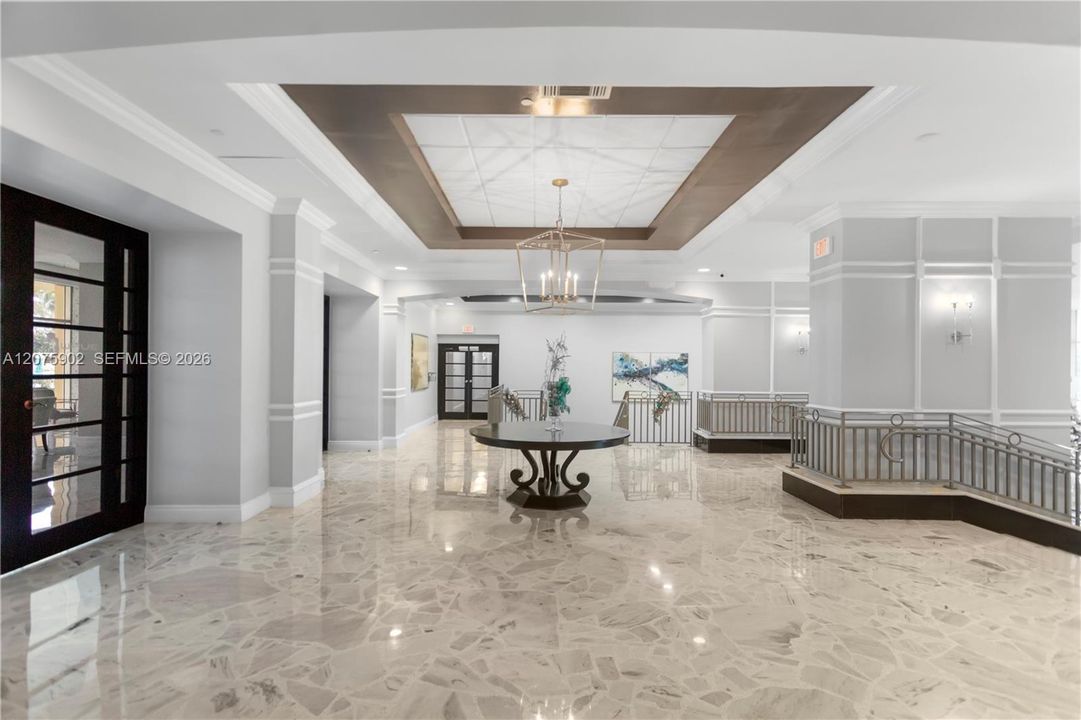For Rent: $2,300 (1 beds, 1 baths, 835 Square Feet)