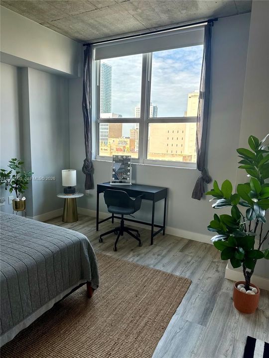 For Rent: $2,830 (1 beds, 1 baths, 651 Square Feet)