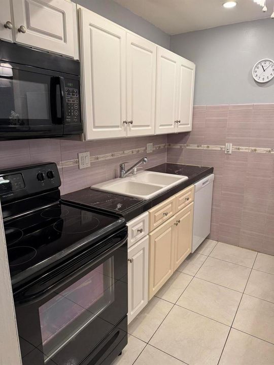 Kitchen 3