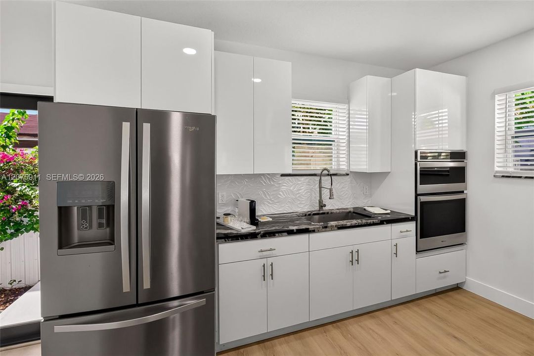 En Venta: $849,000 (3 camas, 1 baños, 1390 Pies cuadrados)