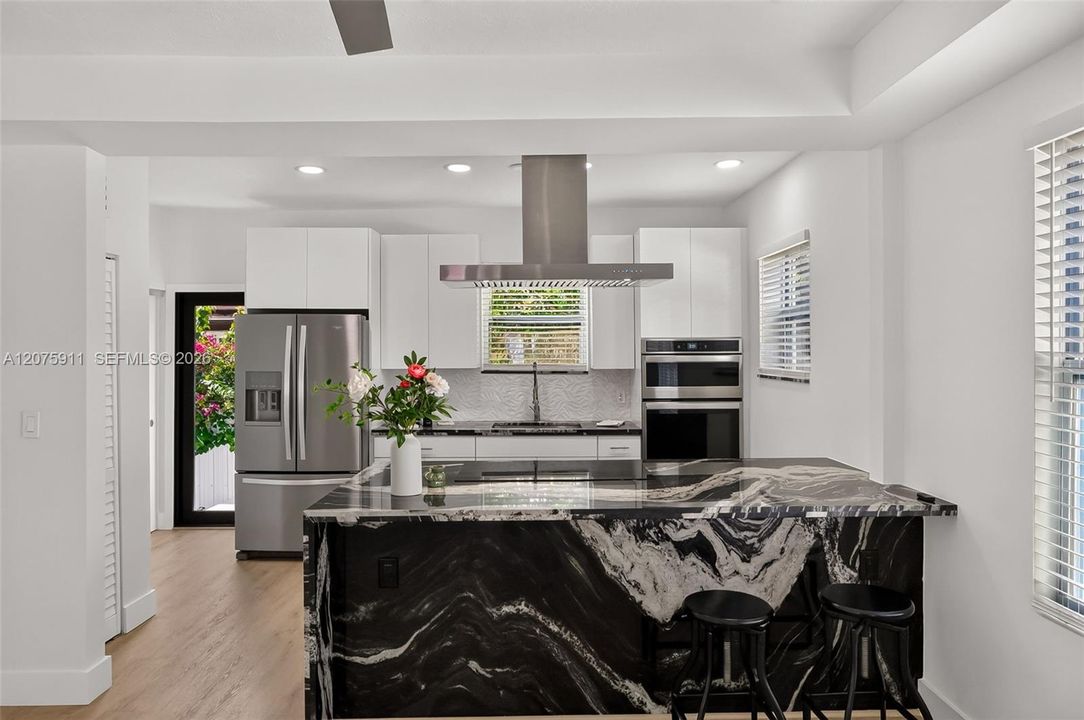 En Venta: $849,000 (3 camas, 1 baños, 1390 Pies cuadrados)
