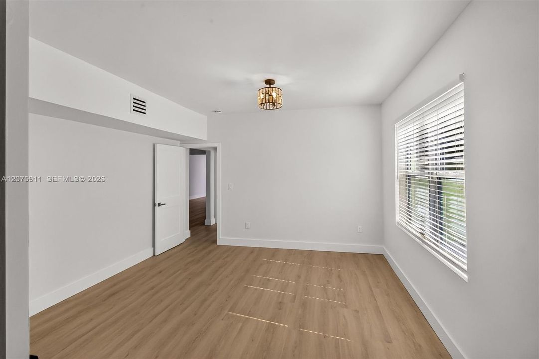 En Venta: $849,000 (3 camas, 1 baños, 1390 Pies cuadrados)