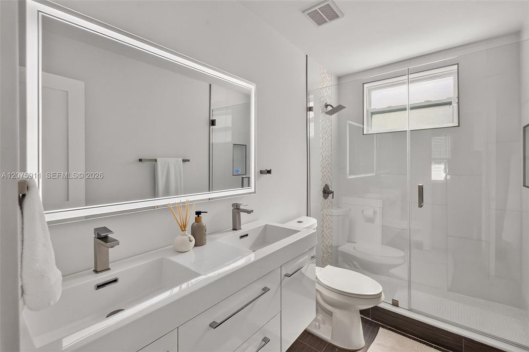 En Venta: $849,000 (3 camas, 1 baños, 1390 Pies cuadrados)