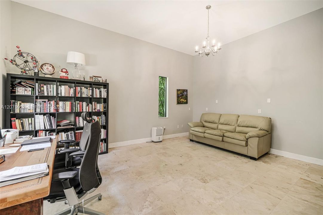 For Sale: $3,595,000 (5 beds, 5 baths, 5187 Square Feet)