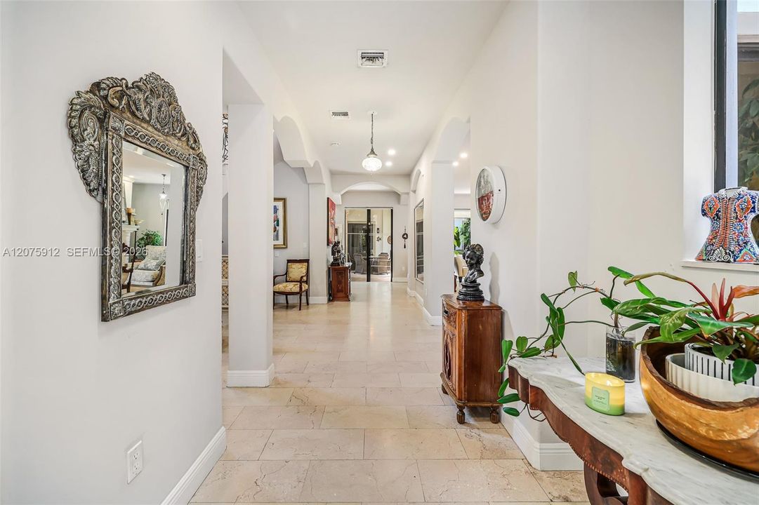 For Sale: $3,595,000 (5 beds, 5 baths, 5187 Square Feet)