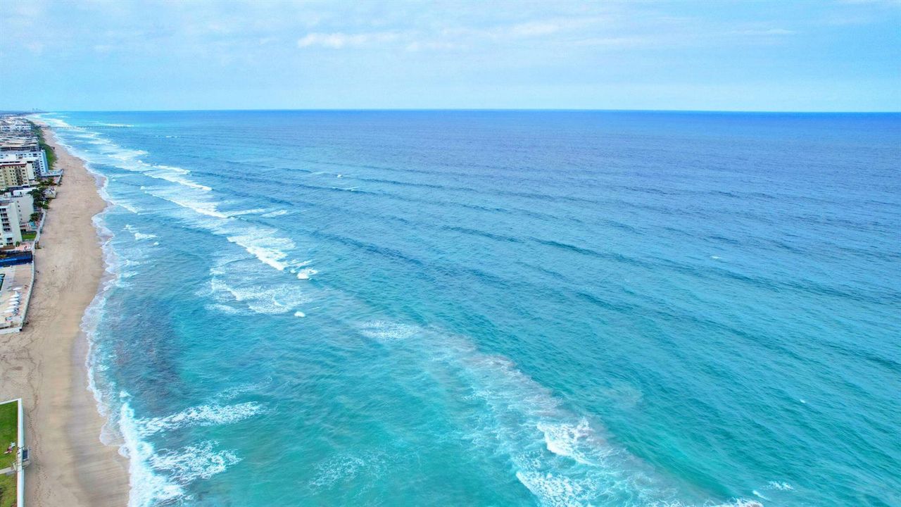 70-web-or-mls-3590 S Ocean (12)