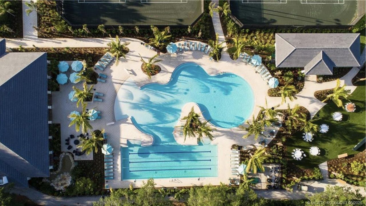 Club Pool