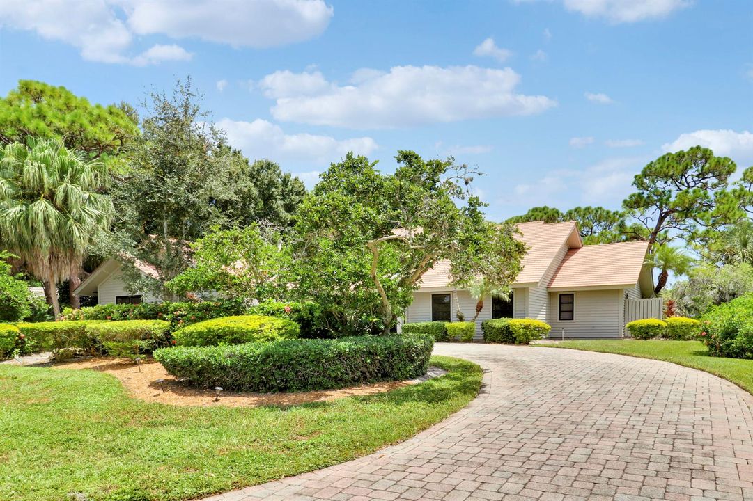 Driveway/Front Entrance