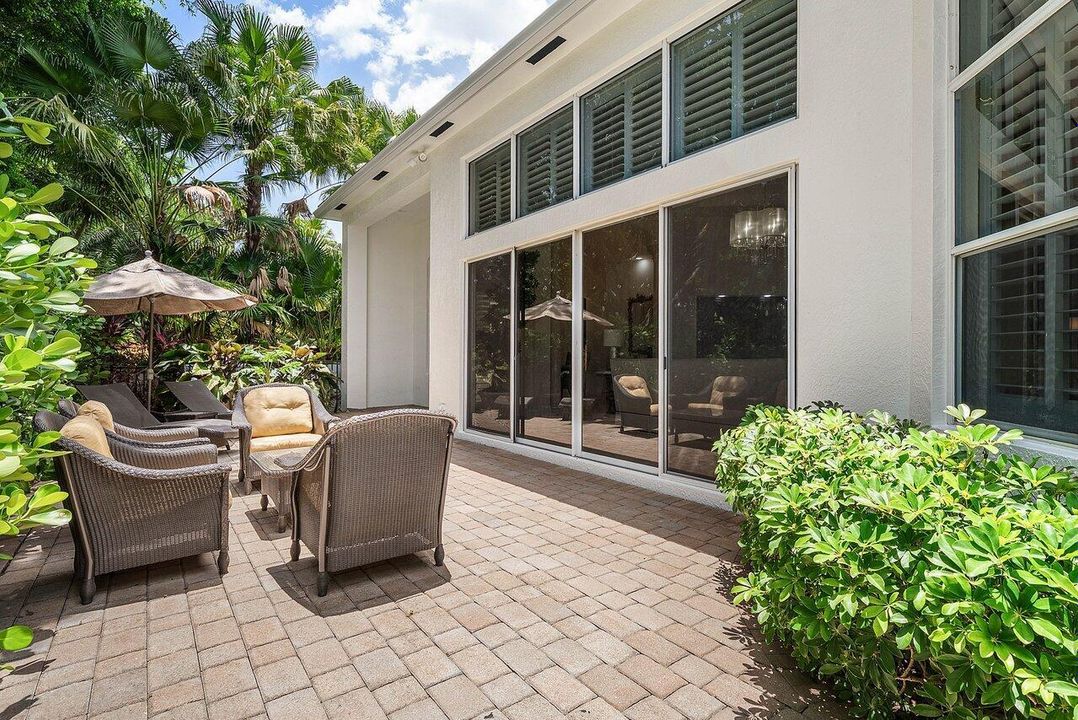 Extra Outdoor-Indoor Entertaining Space