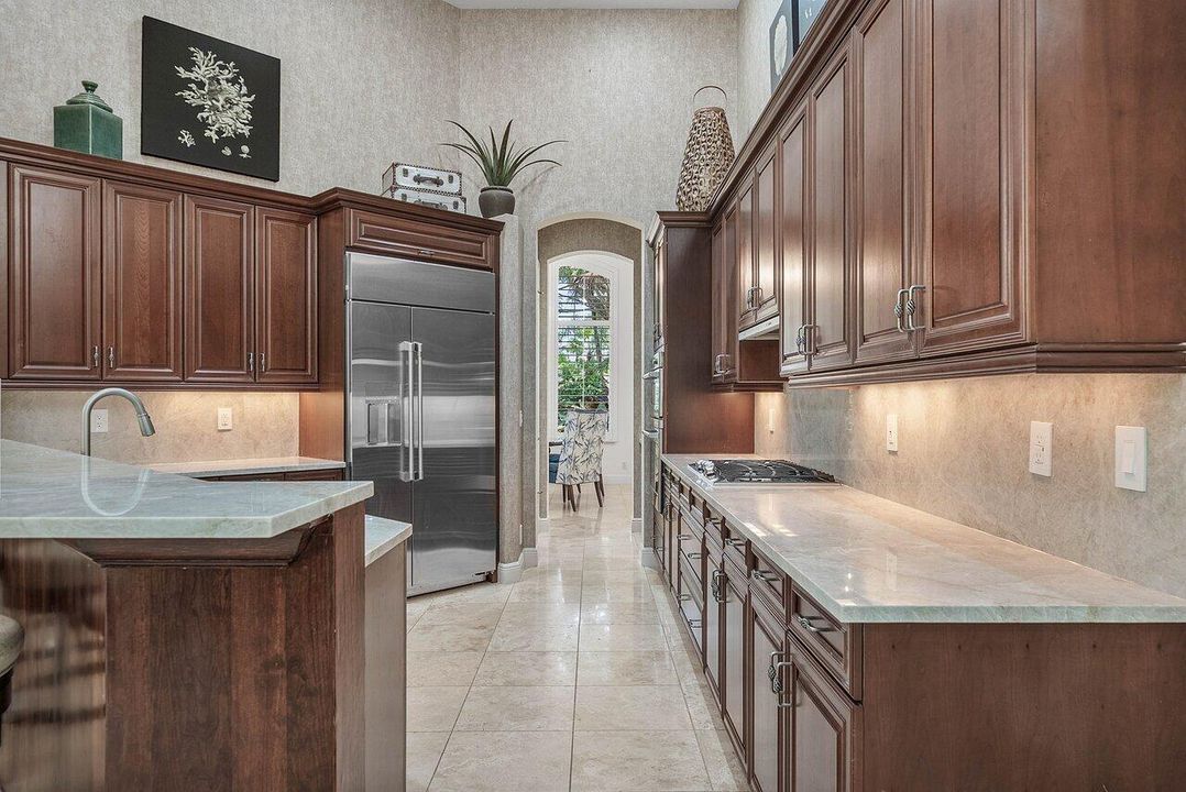 Substantial Kitchen Storage