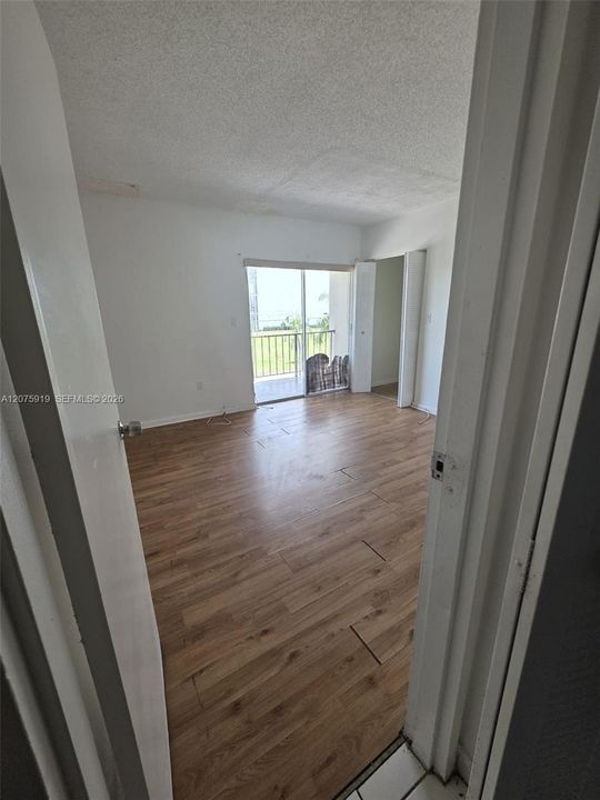 For Rent: $1,500 (2 beds, 2 baths, 917 Square Feet)