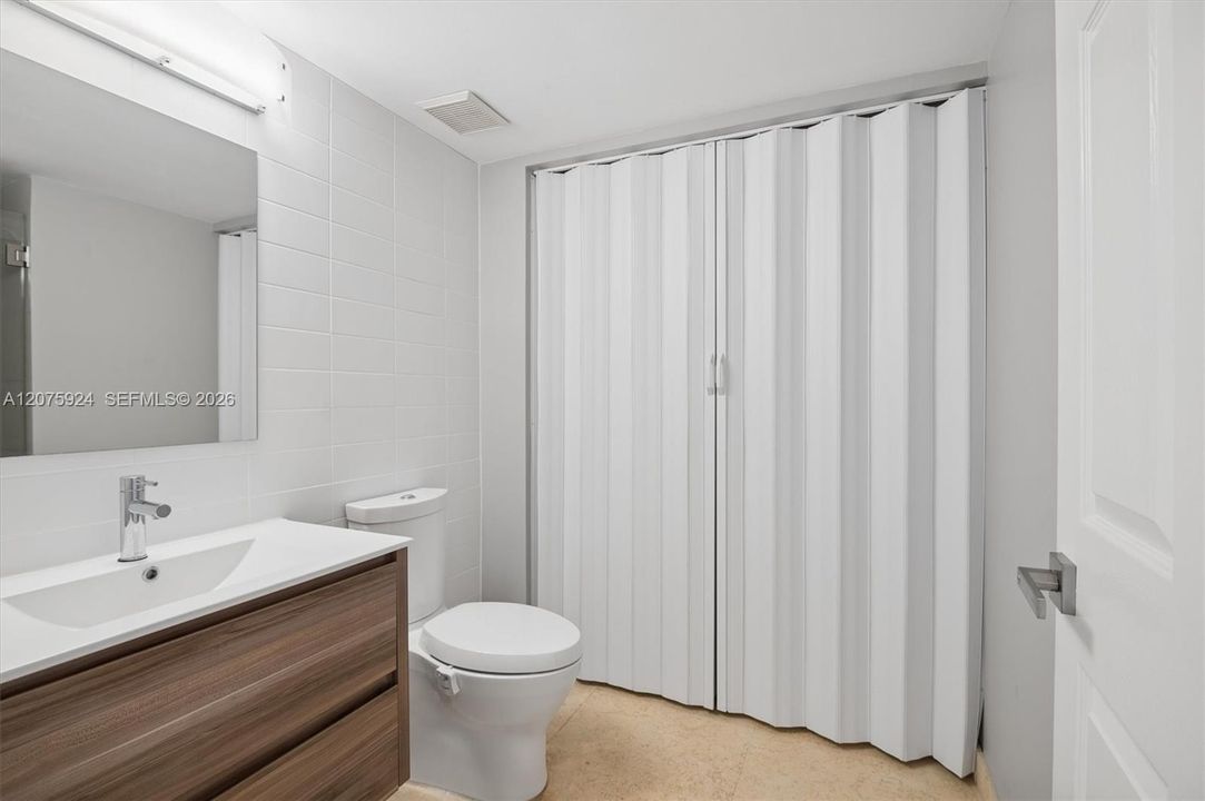 En Venta: $579,000 (2 camas, 2 baños, 1464 Pies cuadrados)