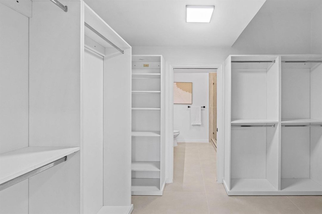 Primary Bedroom Closet