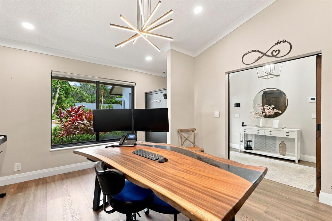 Home Office & Workspace
