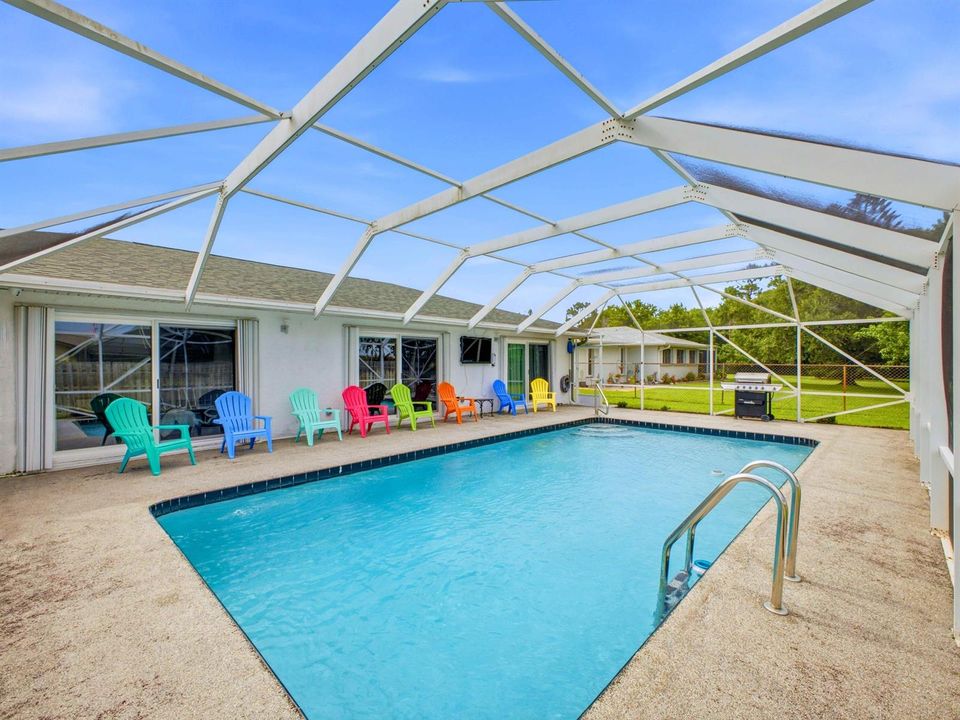 Screened Pool 4