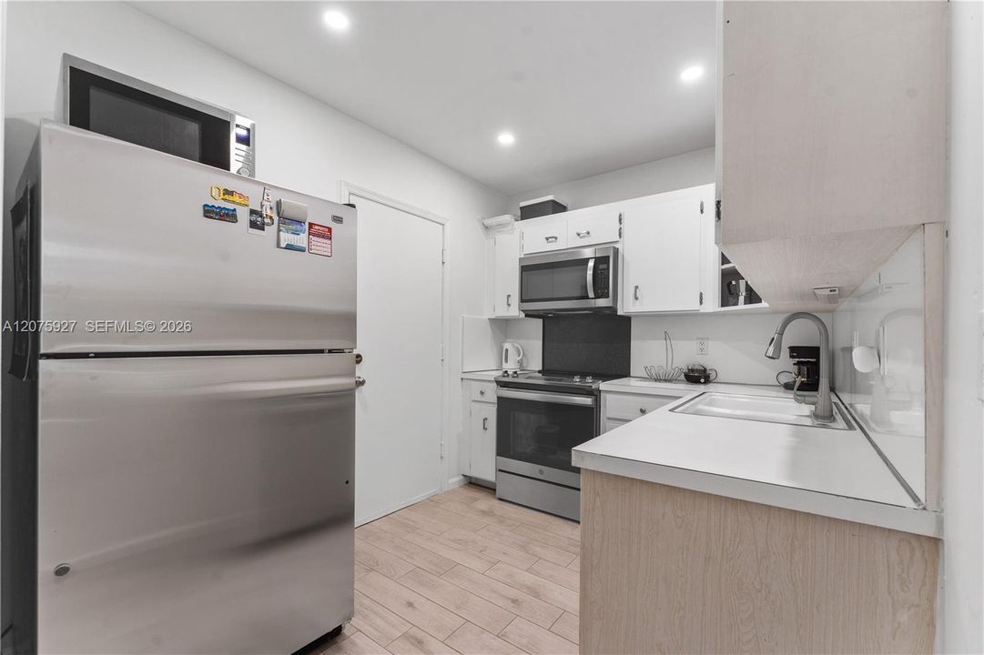 En Venta: $245,000 (2 camas, 2 baños, 1100 Pies cuadrados)