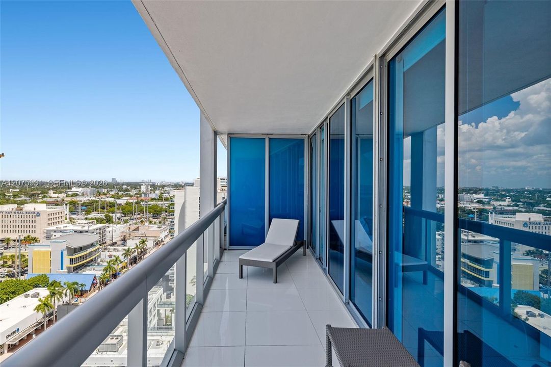 For Sale: $2,775,000 (3 beds, 3 baths, 2050 Square Feet)