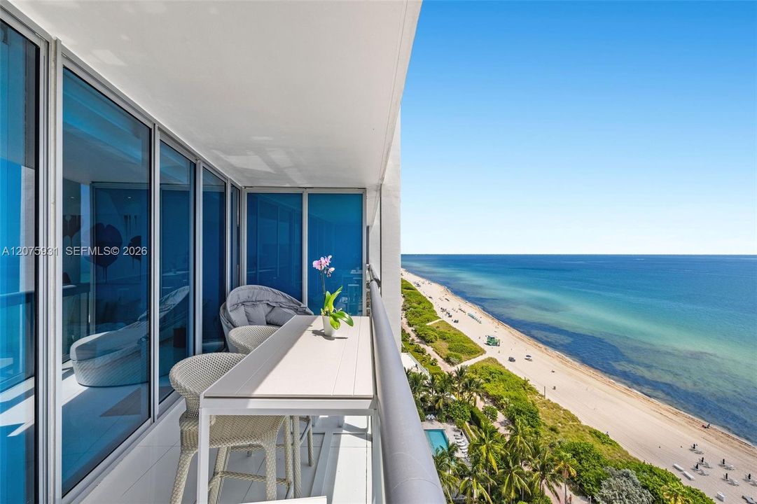 For Sale: $2,775,000 (3 beds, 3 baths, 2050 Square Feet)