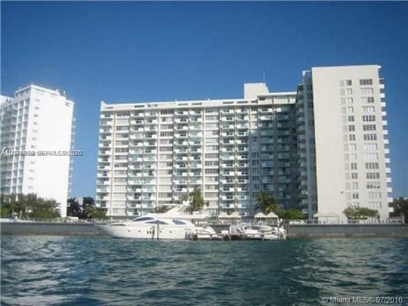 For Rent: $3,500 (0 beds, 1 baths, 682 Square Feet)