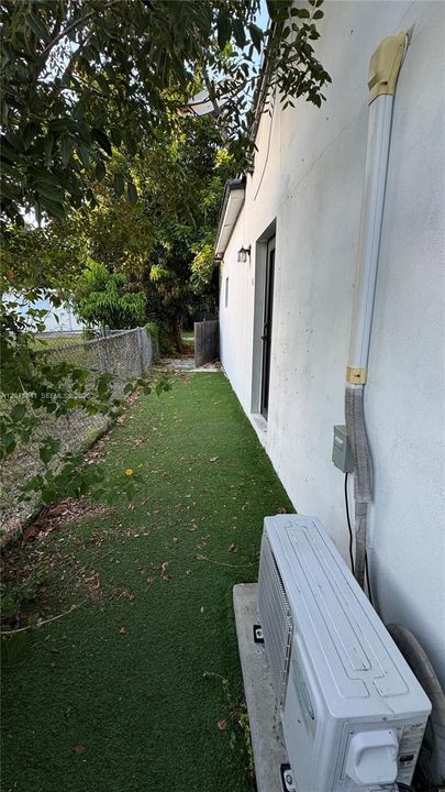 En Venta: $1,175,000 (4 camas, 2 baños, 1066 Pies cuadrados)