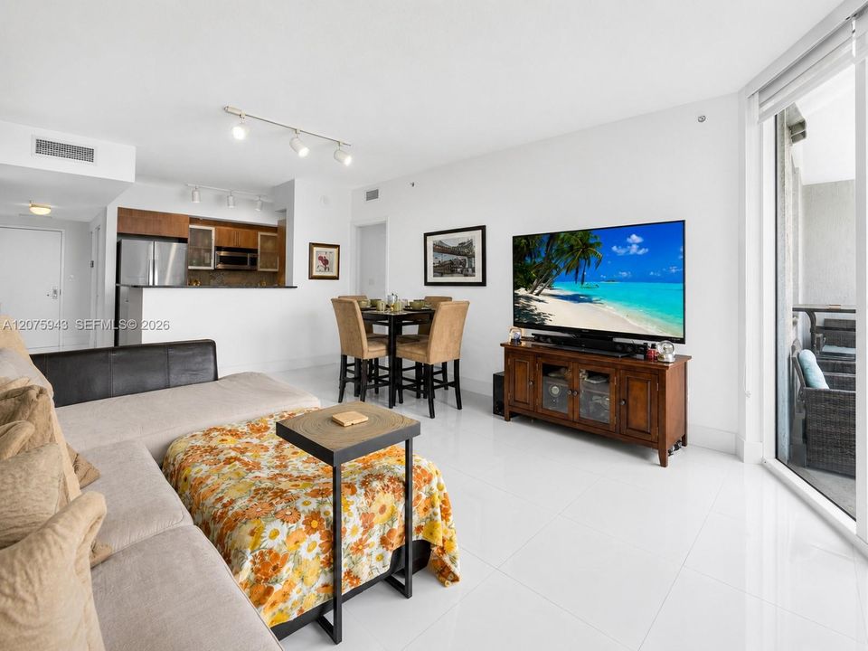 En Renta: $3,100 (1 camas, 1 baños, 868 Pies cuadrados)
