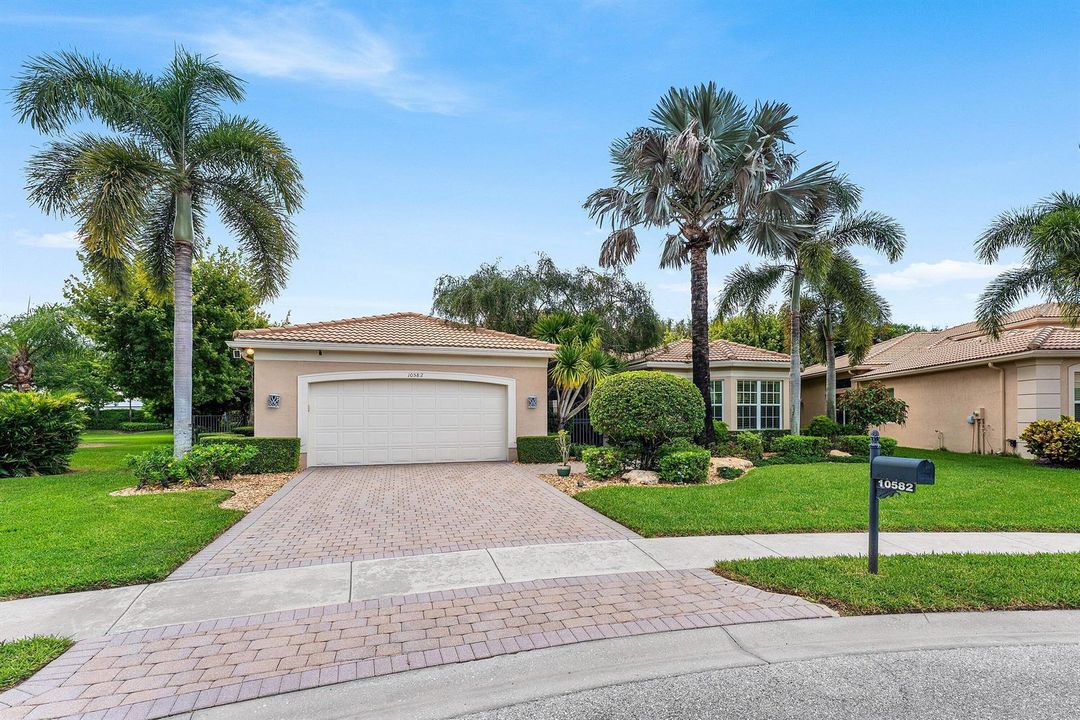 003-10582WhitewindCircle-BoyntonBeach-FL