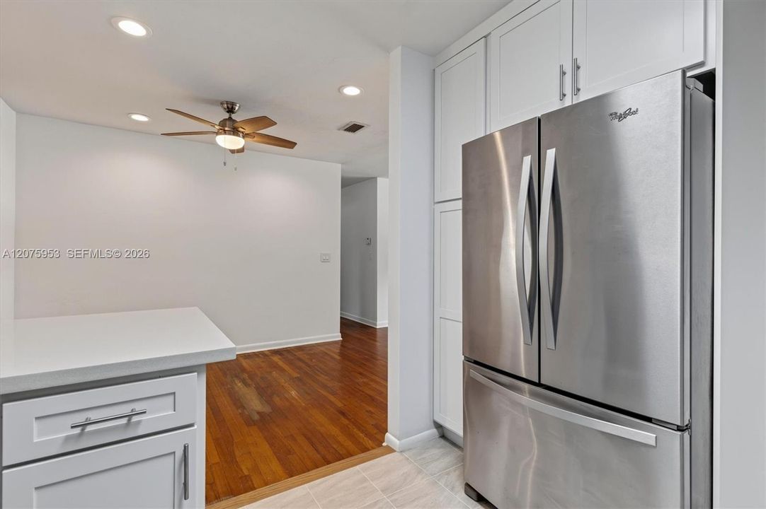 For Rent: $5,150 (3 beds, 2 baths, 1863 Square Feet)