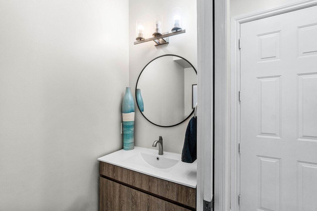 020-605AvenueH-DelrayBeach-FL-33483-SMAL