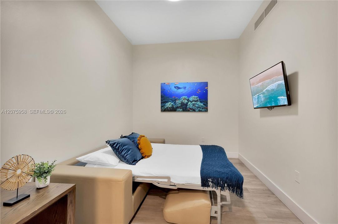 En Venta: $499,000 (2 camas, 1 baños, 822 Pies cuadrados)