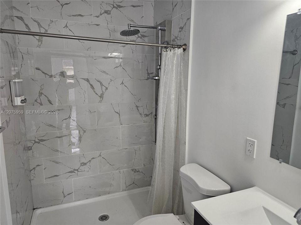 В аренду: $2,850 (4 спален, 3 ванн, 1660 Квадратных фут)