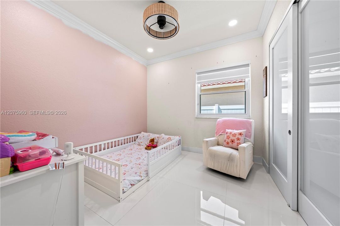 В аренду: $6,500 (4 спален, 3 ванн, 2422 Квадратных фут)