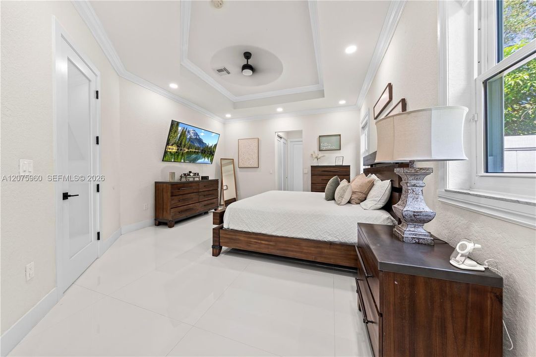 В аренду: $6,500 (4 спален, 3 ванн, 2422 Квадратных фут)