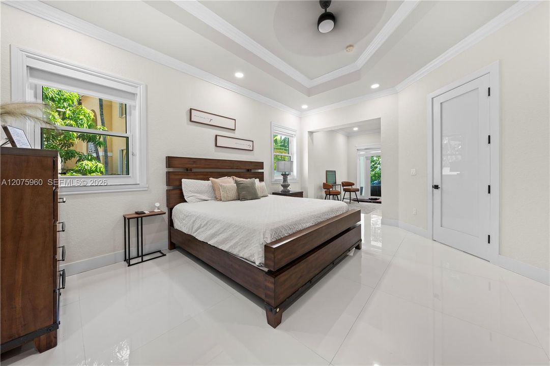 В аренду: $6,500 (4 спален, 3 ванн, 2422 Квадратных фут)