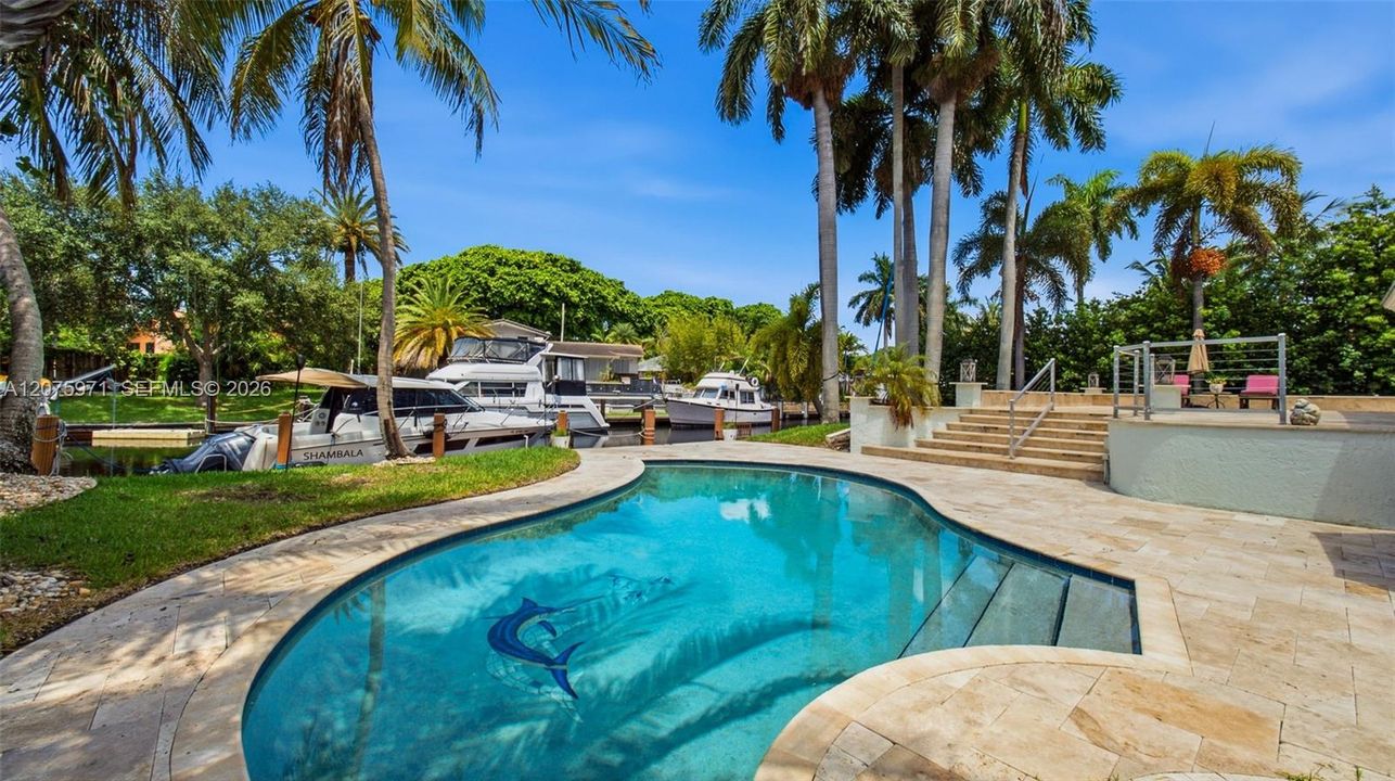 En Venta: $1,400,000 (3 camas, 2 baños, 1892 Pies cuadrados)