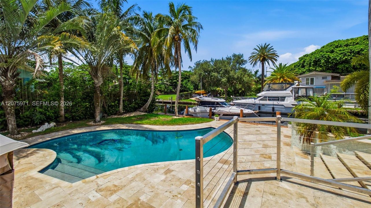 En Venta: $1,400,000 (3 camas, 2 baños, 1892 Pies cuadrados)