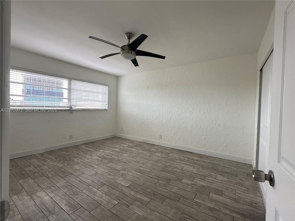 For Rent: $2,225 (2 beds, 2 baths, 1100 Square Feet)