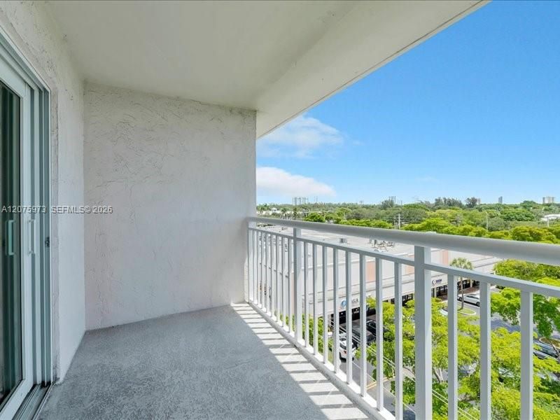 NE Facing Balcony