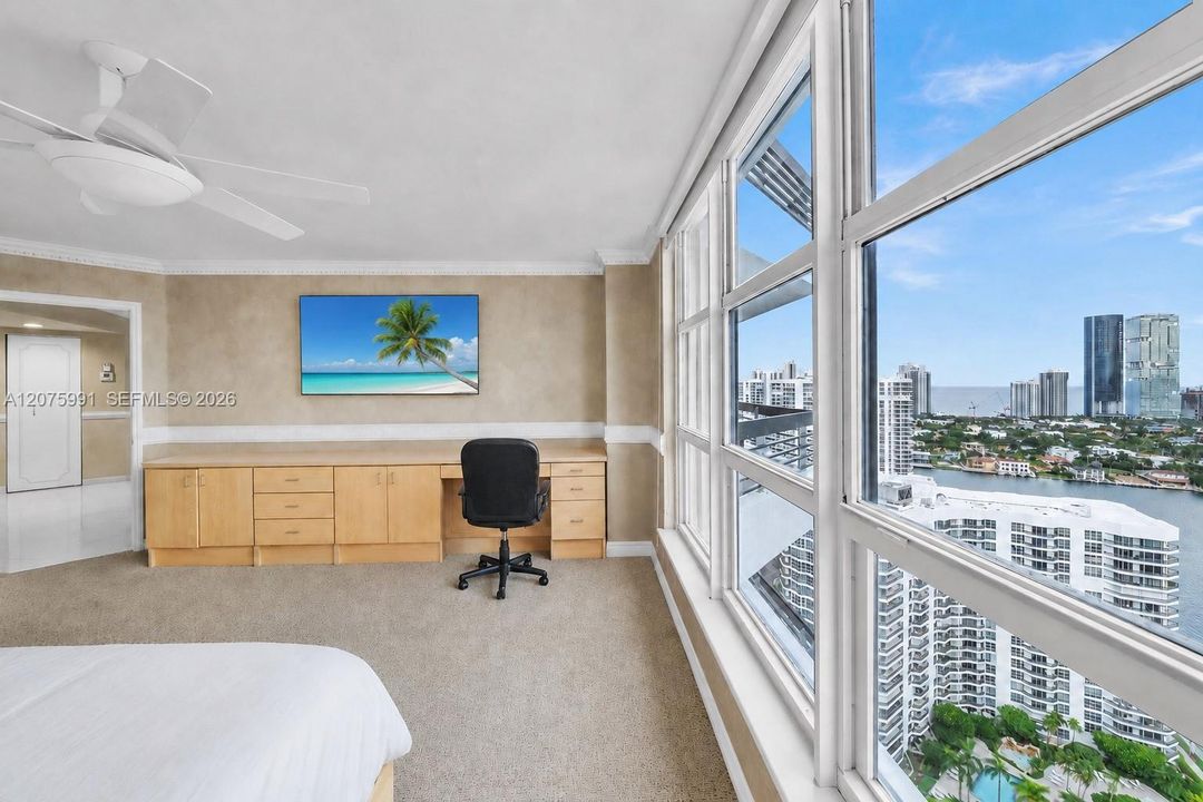 For Rent: $4,300 (2 beds, 2 baths, 1447 Square Feet)