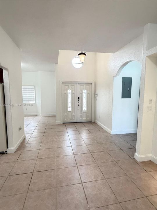 En Renta: $3,800 (3 camas, 2 baños, 1582 Pies cuadrados)